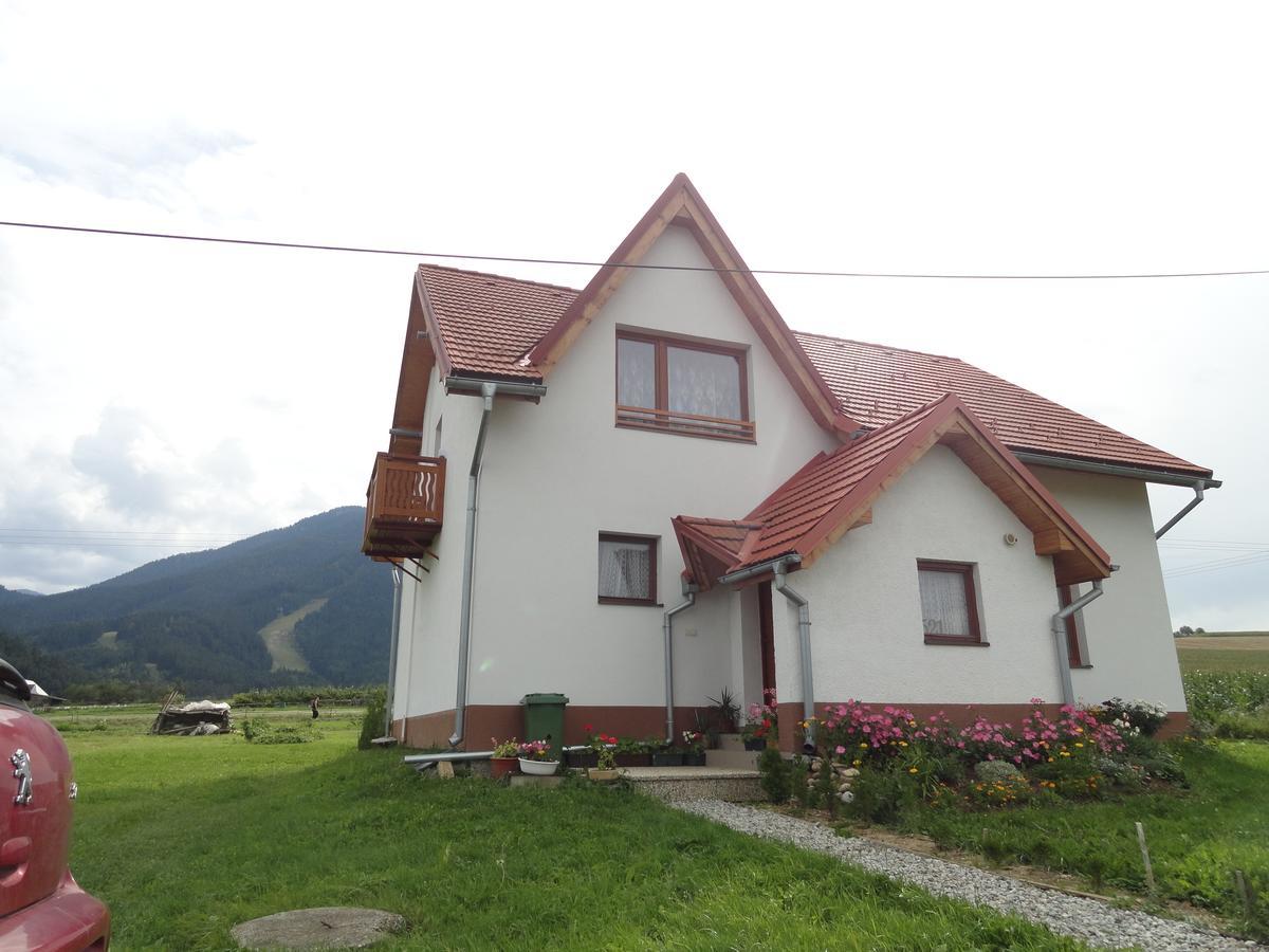 Apartmany Tania Závažná Poruba エクステリア 写真