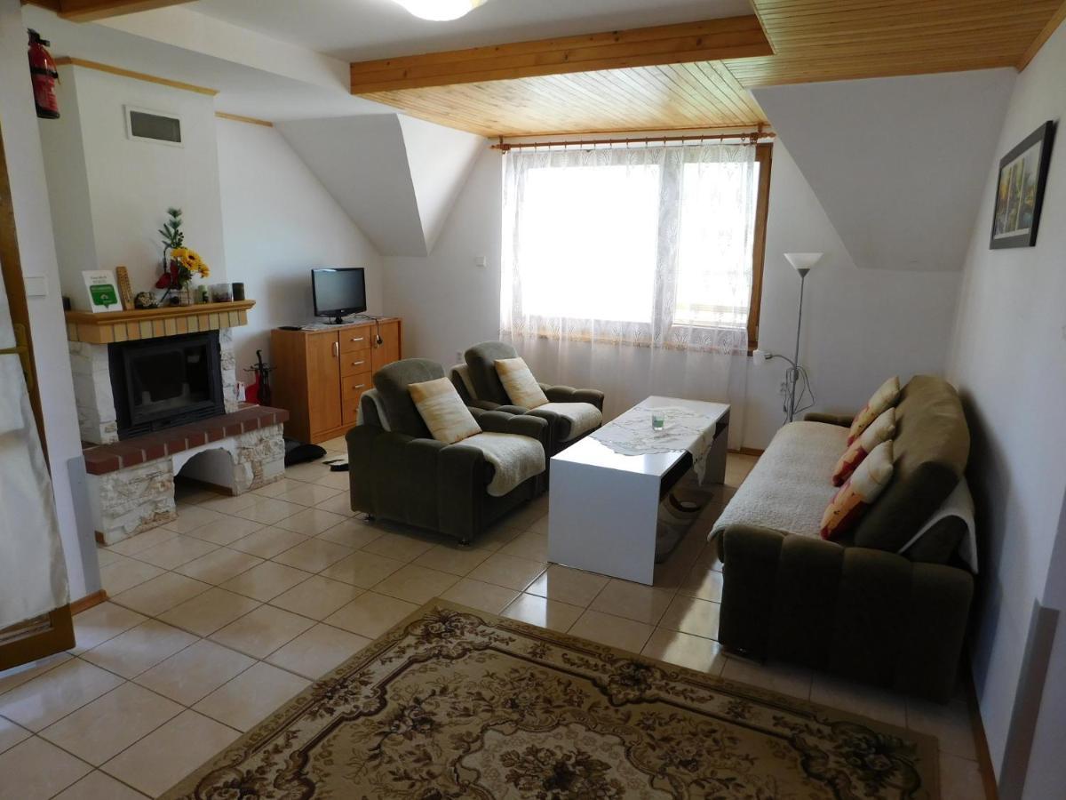 Apartmany Tania Závažná Poruba エクステリア 写真